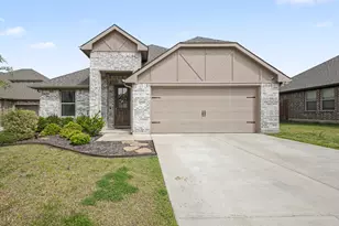 1237 Rushmore Dr, Burleson, TX 76028 - Photo 1
