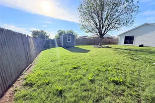 4112 Spindletree Ln, Fort Worth, TX 76137 - Photo 20