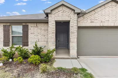 752 Cedarbrook Drive, Fort Worth, TX 76131 - Photo 4