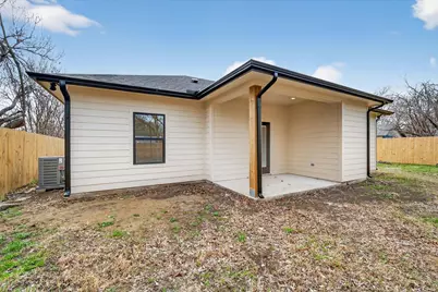 2112 W 13th Avenue, Corsicana, TX 75110 - Photo 24
