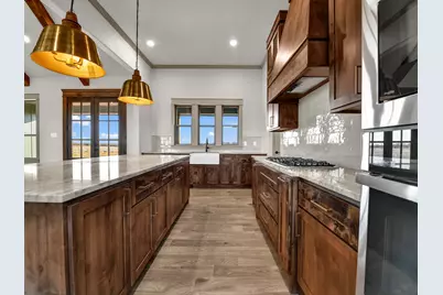 1390 Poe Prairie Road, Millsap, TX 76066 - Photo 10