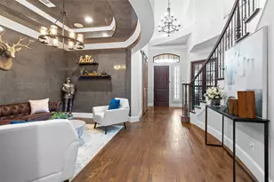 2131 N Hill Dr, Irving, TX 75038 - Photo 6