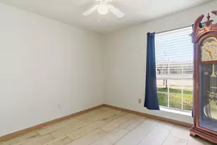 661 Clover Ln, Keller, TX 76248 - Photo 18