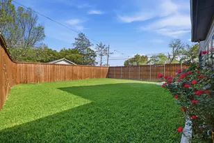 4002 Furey St, Dallas, TX 75212 - Photo 36