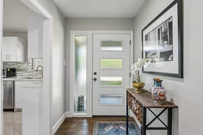 3050 Latham Drive, Dallas, TX 75229 - Photo 4