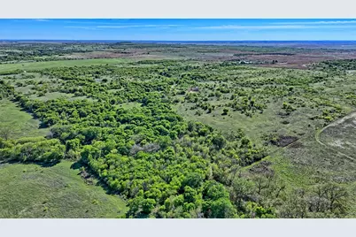 0 Applegate, Bowie, TX 76230 - Photo 30