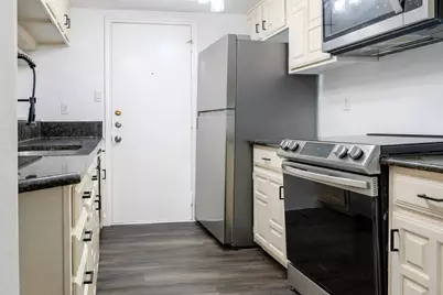 3105 San Jacinto Street #117, Dallas, TX 75204 - Photo 2