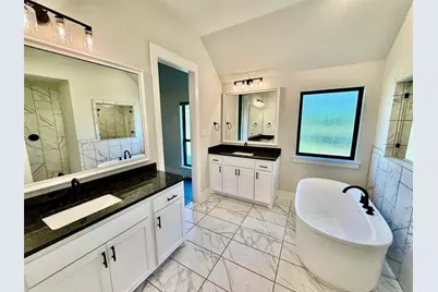 1016 Forest Glen Road, Weatherford, TX 76087 - Photo 16