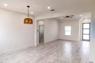 540 Highview Ct, Godley, TX 76044 - Photo 4