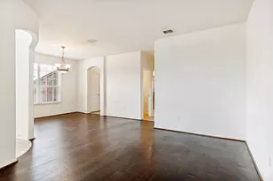 1926 Rustic Creek Dr, Garland, TX 75040 - Photo 4