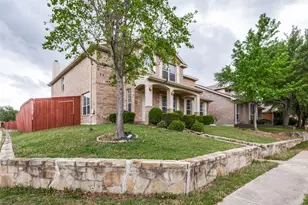 1926 Rustic Creek Dr, Garland, TX 75040 - Photo 2