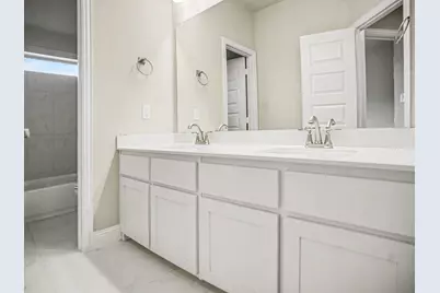 1808 Barrix Court, DeSoto, TX 75115 - Photo 32