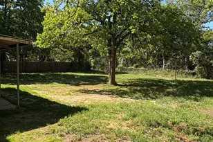 7060 Jay Ln, Azle, TX 76020 - Photo 18