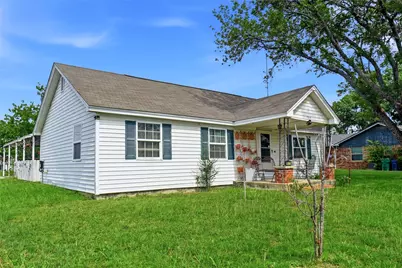 904 S Perrin Street, Decatur, TX 76234 - Photo 1