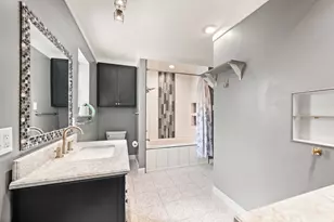 333 Mountainview Dr, Hurst, TX 76054 - Photo 16