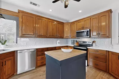 406 N Meigs Street, Saint Jo, TX 76265 - Photo 14