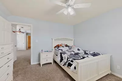 406 N Meigs Street, Saint Jo, TX 76265 - Photo 32