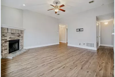 252 Pine Crest Drive, Justin, TX 76247 - Photo 4