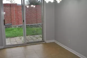 1902 Aspen Dr, Lewisville, TX 75077 - Photo 10