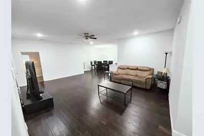 3225 Avenue M, Fort Worth, TX 76105 - Photo 4