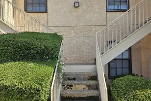 1728 Crestpoint Dr, Arlington, TX 76012 - Photo 8