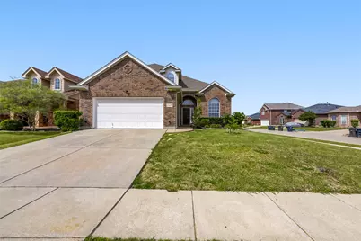 6427 Miranda Drive, Fort Worth, TX 76131 - Photo 1