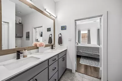 1313 Tillery Court, Grapevine, TX 76051 - Photo 16