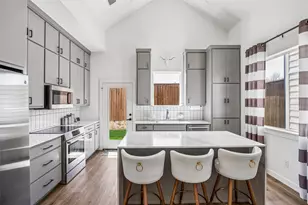 1313 Tillery Ct, Grapevine, TX 76051 - Photo 1