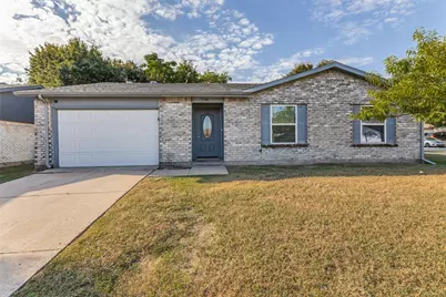 7100 Winchester Road, North Richland Hills, TX 76182 - Photo 1