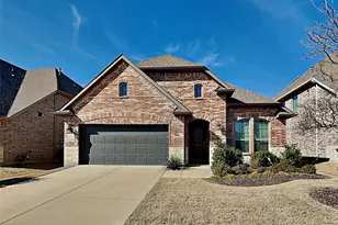 2137 Triton Dr, McKinney, TX 75071 - Photo 2