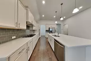 2137 Triton Dr, McKinney, TX 75071 - Photo 4