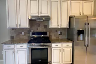 9900 Buckingham Ln, Frisco, TX 75035 - Photo 4