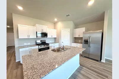 8516 Dunnstown Drive, Fort Worth, TX 76131 - Photo 2