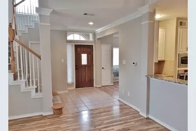 211 Moss Hill Road, Irving, TX 75063 - Photo 4