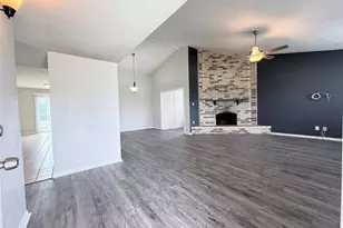 7712 Underwood Dr, The Colony, TX 75056 - Photo 4