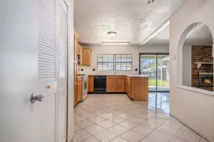 1814 Addington Dr, Carrollton, TX 75007 - Photo 12