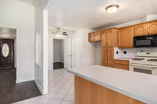 1814 Addington Dr, Carrollton, TX 75007 - Photo 10