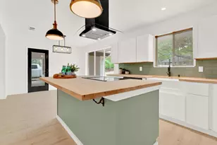 439 N Lonestar Ln, Hideaway, TX 75771 - Photo 18