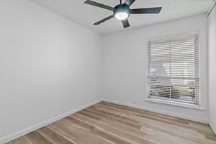 11813 Leisure Dr, Dallas, TX 75243 - Photo 18