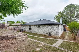 10241 Westward Dr, Fort Worth, TX 76108 - Photo 12