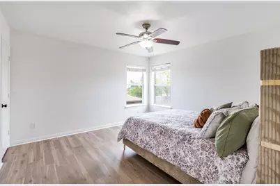 4020 Caldwell Avenue, The Colony, TX 75056 - Photo 16