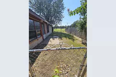 710 Cherry Drive, Groesbeck, TX 76642 - Photo 22