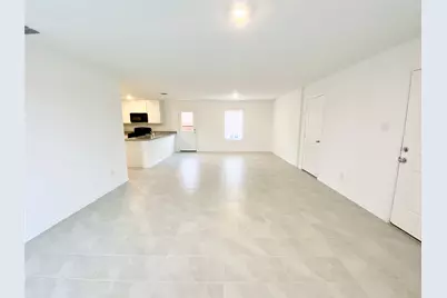 6905 Adderly Road, Pilot Point, TX 76258 - Photo 2