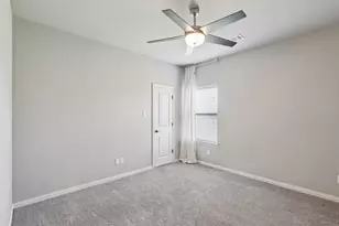 1020 Jesse James Ln, Springtown, TX 76082 - Photo 18