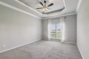 1020 Jesse James Ln, Springtown, TX 76082 - Photo 14