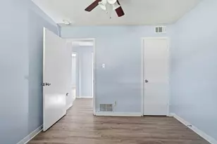 7917 Woodshire Dr, Dallas, TX 75232 - Photo 10