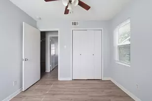 7917 Woodshire Dr, Dallas, TX 75232 - Photo 14