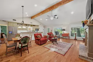 301 Kiowa Dr E, Lake Kiowa, TX 76240 - Photo 6