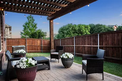 2556 Jackson Drive, Lewisville, TX 75067 - Photo 2