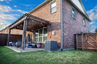 2556 Jackson Drive, Lewisville, TX 75067 - Photo 4